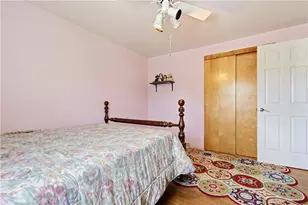 1019 Copsewood Dr, Bethel Park, PA 15102 - Photo 17