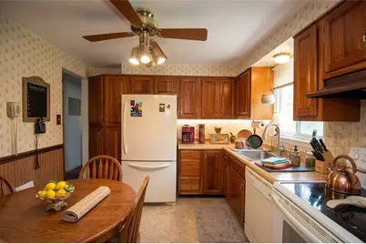 1019 Copsewood Drive, Bethel Park, PA 15102 - Photo 3