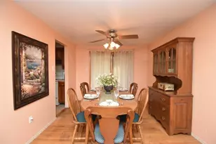 1019 Copsewood Dr, Bethel Park, PA 15102 - Photo 5