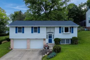 1019 Copsewood Dr, Bethel Park, PA 15102 - Photo 1