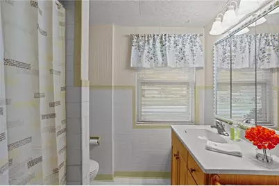 229 Spruce St, Zelienople, PA 16063 - Photo 13