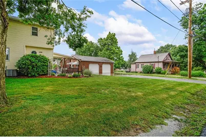 229 Spruce St, Zelienople, PA 16063 - Photo 5