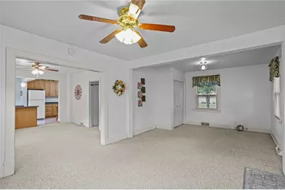 229 Spruce St, Zelienople, PA 16063 - Photo 15