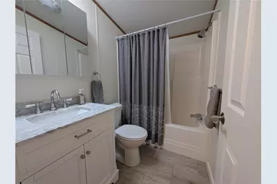 19 Thompson St, Latrobe, PA 15650 - Photo 13