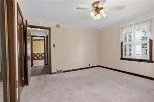 246 Arthur St, Zelienople, PA 16063 - Photo 13
