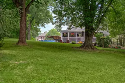519 S Main St, Zelienople, PA 16063 - Photo 5