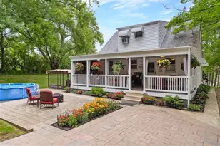 519 S Main St, Zelienople, PA 16063 - Photo 1