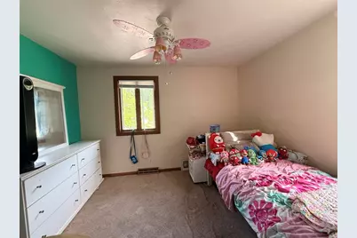 147 College Ave, Pittsburgh, PA 15239 - Photo 7