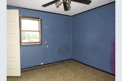 215 Hillview Lane, Saltlick Township, PA 15462 - Photo 11