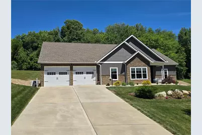 2236 Shannon Mills Dr, Connoquenessing Township, PA 16053 - Photo 3