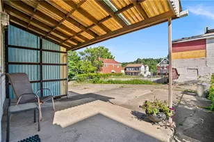 72 Frazier Ave, McKees Rocks, PA 15136 - Photo 3