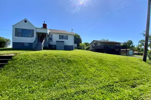 23 Circle Dr, Hanover Township, PA 15021 - Photo 9