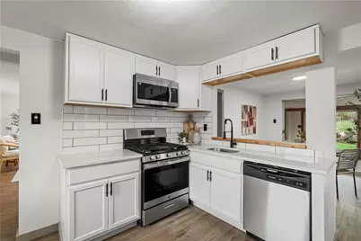 145 Carmella, White Oak, PA 15131 - Photo 5