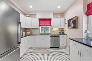 1439 Severn St, Pittsburgh, PA 15217 - Photo 13