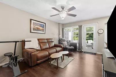 231 Commons Dr, Oakmont, PA 15139 - Photo 11