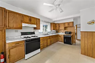 299 Darr Rd, Rostraver, PA 15012 - Photo 7