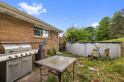 112 Chestnut Place, Manor, PA 15665 - Photo 23
