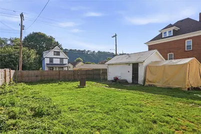1460 5th Ave, New Brighton, PA 15066 - Photo 25