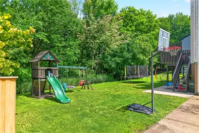 7020 Franklin Rd, Seven Fields Boro, PA 16046 - Photo 39