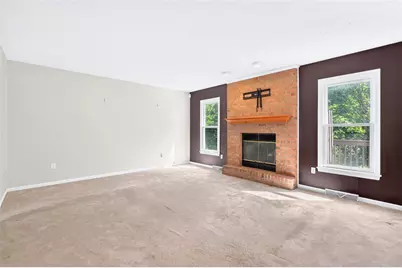 7020 Franklin Rd, Seven Fields Boro, PA 16046 - Photo 11