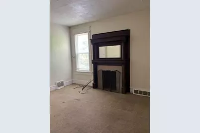 141 E Leasure Avenue, New Castle, PA 16101 - Photo 3