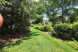 1025 Washington Ave, Oakmont, PA 15139 - Photo 47
