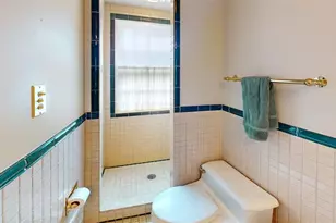 1025 Washington Ave, Oakmont, PA 15139 - Photo 27