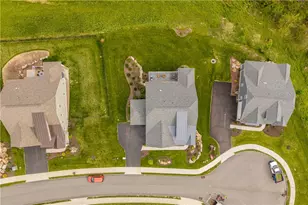 490 Harvest View Dr, Peters Township, PA 15367 - Photo 47