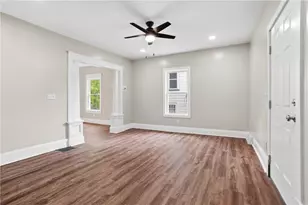 939 Marshall Ave, New Castle, PA 16101 - Photo 7