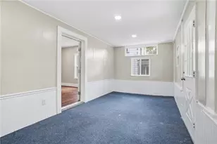 939 Marshall Ave, New Castle, PA 16101 - Photo 3