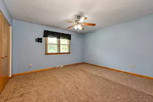 740 Broadway, Pine Township, PA 15090 - Photo 13
