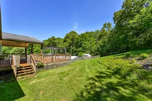 740 Broadway, Pine Township, PA 15090 - Photo 13