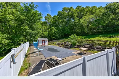 740 Broadway, Pine Township, PA 15090 - Photo 17