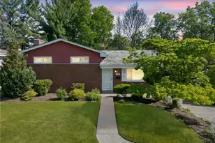 4826 Criss Rd, Bethel Park, PA 15102 - Photo 1