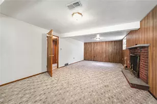 4826 Criss Rd, Bethel Park, PA 15102 - Photo 27