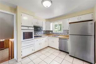 4826 Criss Rd, Bethel Park, PA 15102 - Photo 9