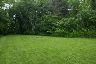 1119 Layton Rd, Oakland Township, PA 16001 - Photo 23