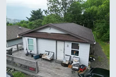 1119 Layton Rd, Oakland Township, PA 16001 - Photo 1