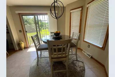 2416 Pebble Creek Court Court, Hermitage, PA 16148 - Photo 17