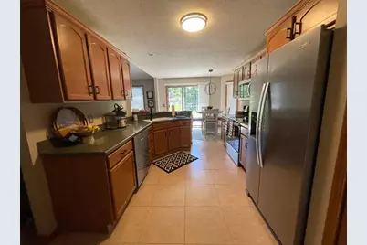 2416 Pebble Creek Court Court, Hermitage, PA 16148 - Photo 15