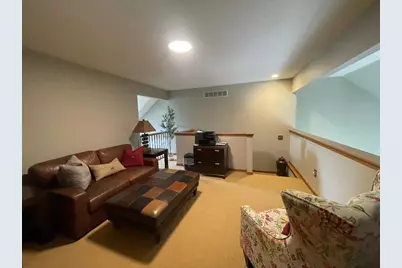 2416 Pebble Creek Court Court, Hermitage, PA 16148 - Photo 27