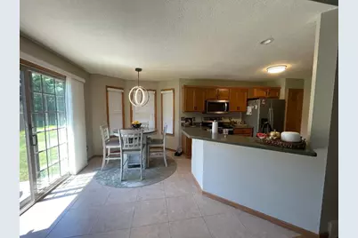 2416 Pebble Creek Court Court, Hermitage, PA 16148 - Photo 17