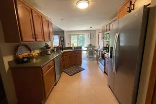 2416 Pebble Creek Ct Ct, Hermitage, PA 16148 - Photo 15