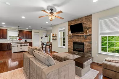 217 Old Hickory Rd, Jackson Township, PA 16063 - Photo 7