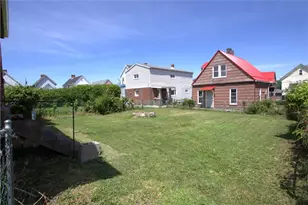 233 Allen Ave, Donora, PA 15033 - Photo 29