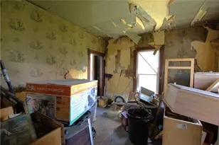 233 Allen Ave, Donora, PA 15033 - Photo 21