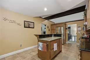 225 Woodcroft Rd, Economy, PA 15005 - Photo 7