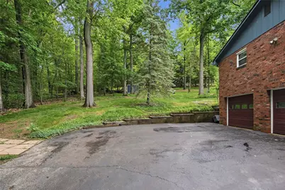 225 Woodcroft Rd, Economy, PA 15005 - Photo 39