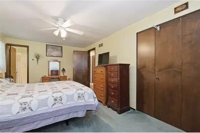 225 Woodcroft Rd, Economy, PA 15005 - Photo 21