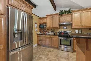 225 Woodcroft Rd, Economy, PA 15005 - Photo 5